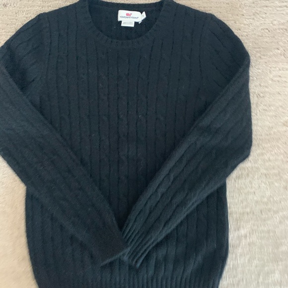 Vineyard vines black cable cashmere sweater - Picture 3 of 7